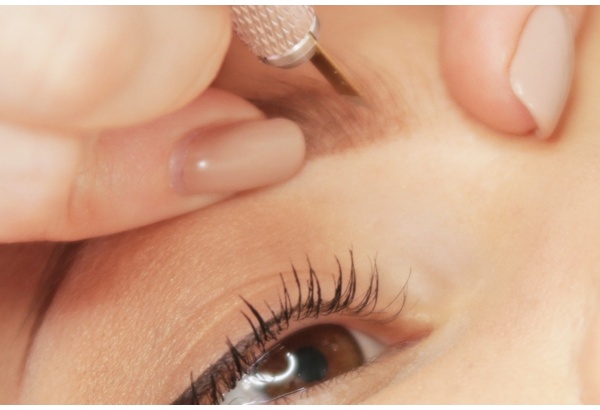 Kulmien microblading