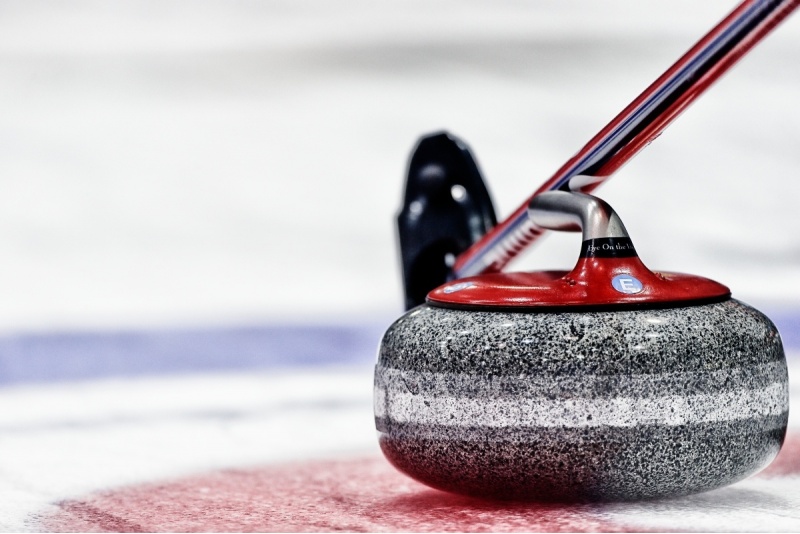 Curlingin alkeiskurssi (2h)