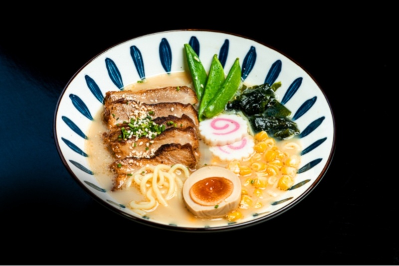 Japanilainen illallinen kahdelle