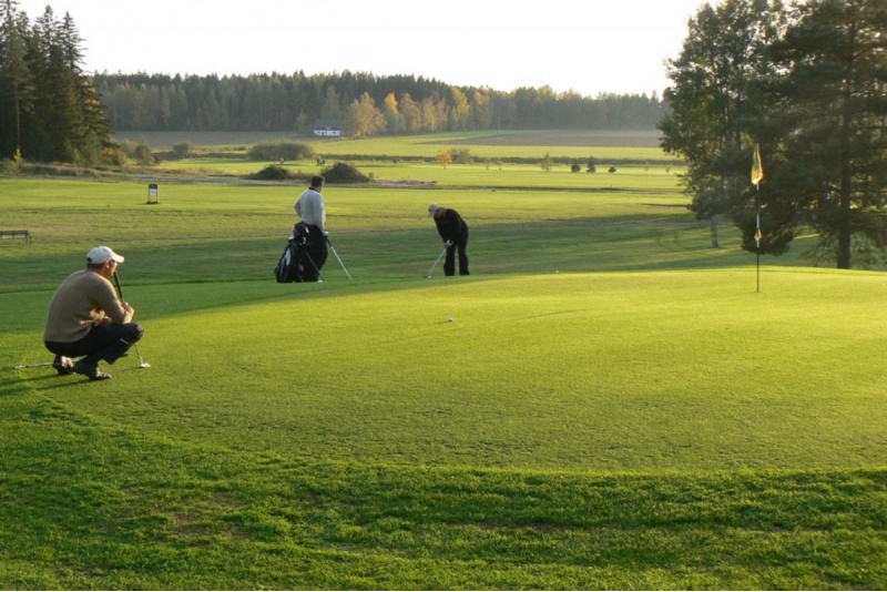 Päivässä golfariksi –golfin alkeiskurssi