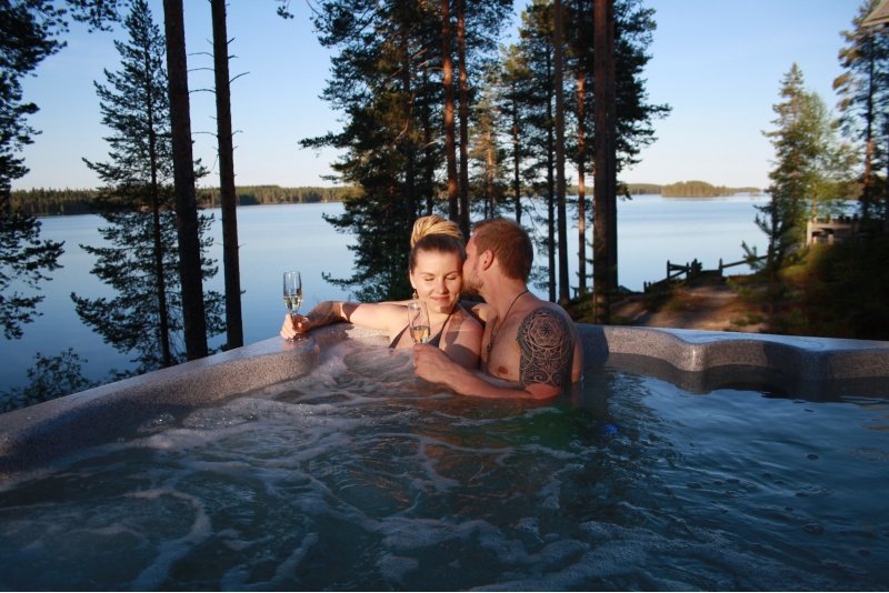 Unohtamaton elämys kahdelle - Hotelli Kalevala