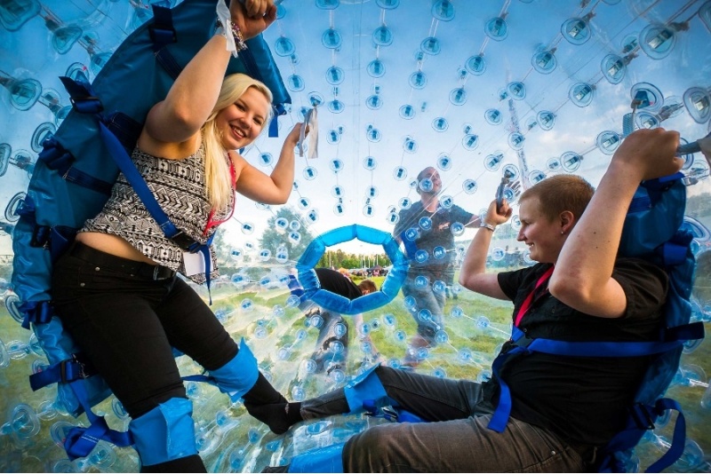 Vesi-zorbing 1-4 henkilöä
