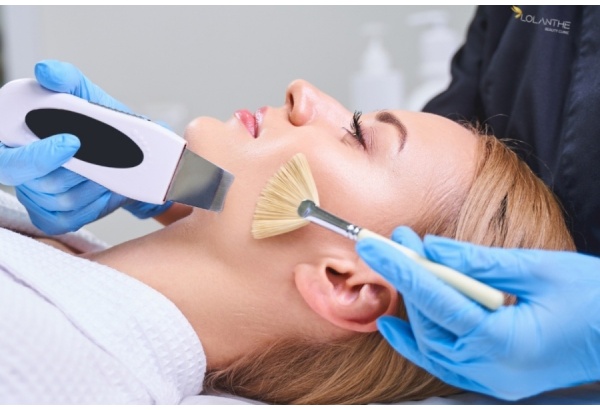 Ultraäänipuhdistus + Hyaluronic acid