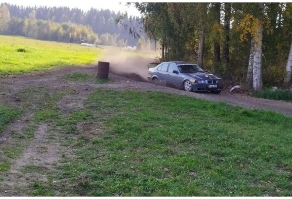 Rallikyyditys