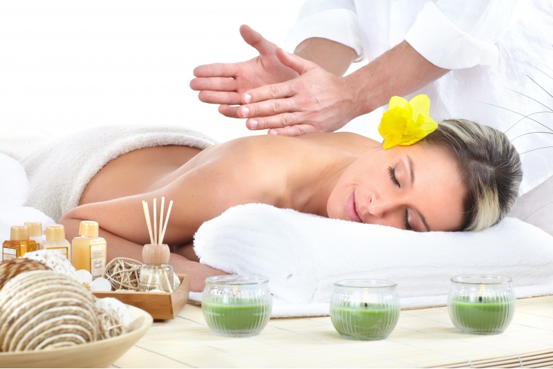 Terveellisen jalkahoidon ja Spa-kasvohoidon yhdistelmä