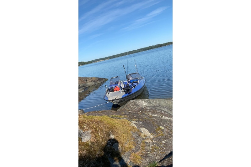 Veneajelu saaristomerellä