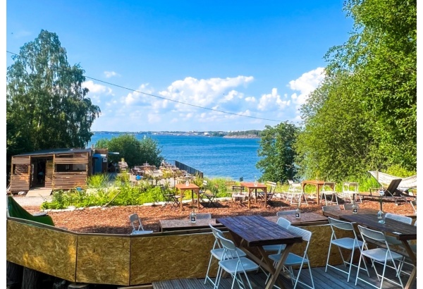 Arvolahjakortti Iisi Cafe Vallisaareen