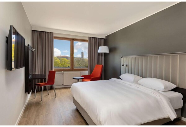 Miniloma kahdelle Park Inn by Radisson Meriton Conference & Spa Hotel Tallinnissa