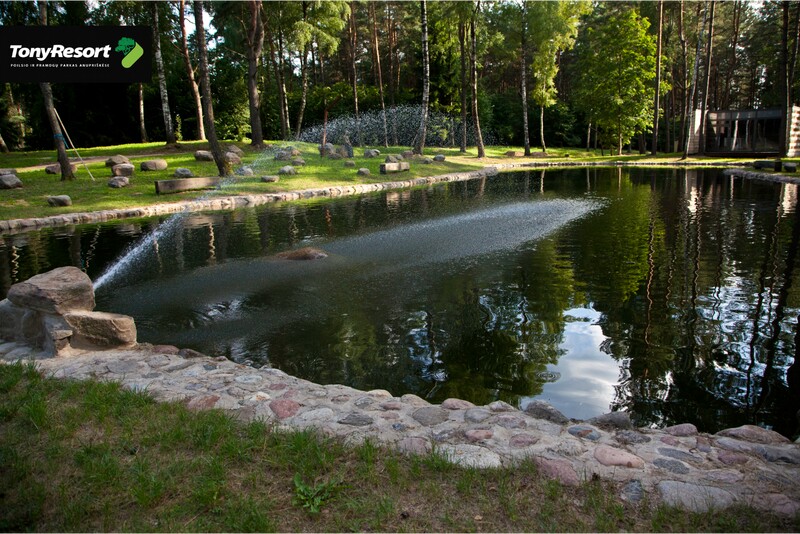 Kirjolohen kalastusta ja illallinen kahdelle „TonyResortissa“ Anupriškėsissä