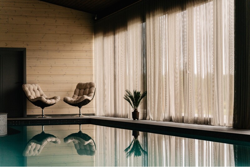 LUX-loma kahdelle "SEOVILLAGE Resort & Spa" -lomakeskuksessa, sisältäen SPA:n, aamiaisen ja romanttisen illallisen