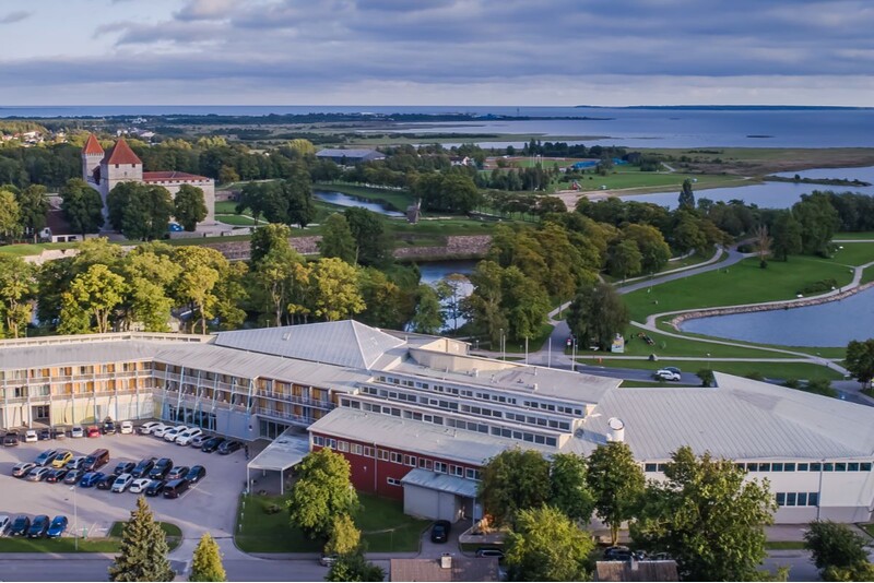 Romanttinen paketti "Saariromanssi" Saarenmaalla