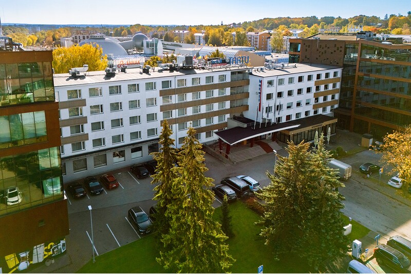 Kaupunkiloma kahdelle Hotell Tarton Standard-huoneessa