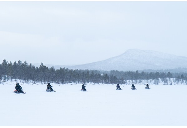 Moottorikelkkavuokraamo: Extreme