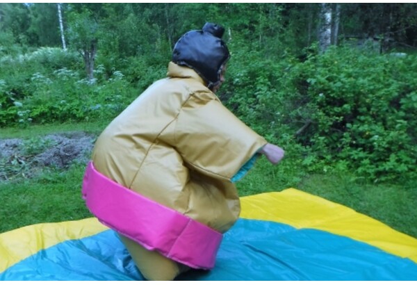 Sumopuku vuokraus kahdelle