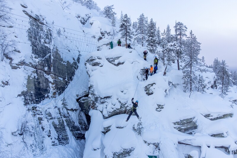 Seikkailupuisto (talvi)