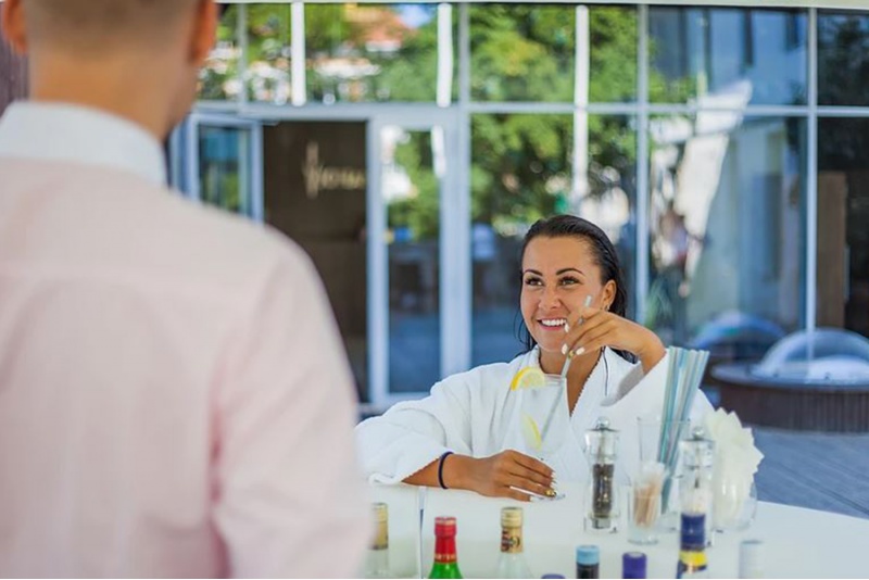Kahden yön spa-loma hieronnalla Johan Spa Hotellissa Kuressaaressa