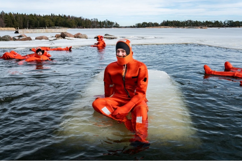 Redrib Ice Experience