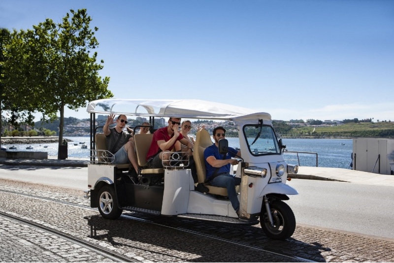 TukTuk kierros Helsingissä, kesto 120min